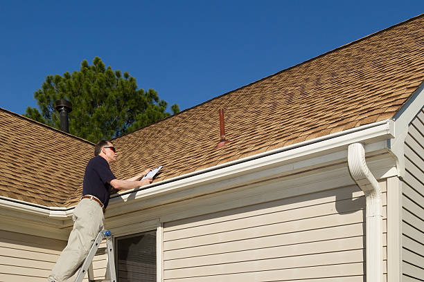 Best Storm Damage Roof Repair  in Lynnwood, WA